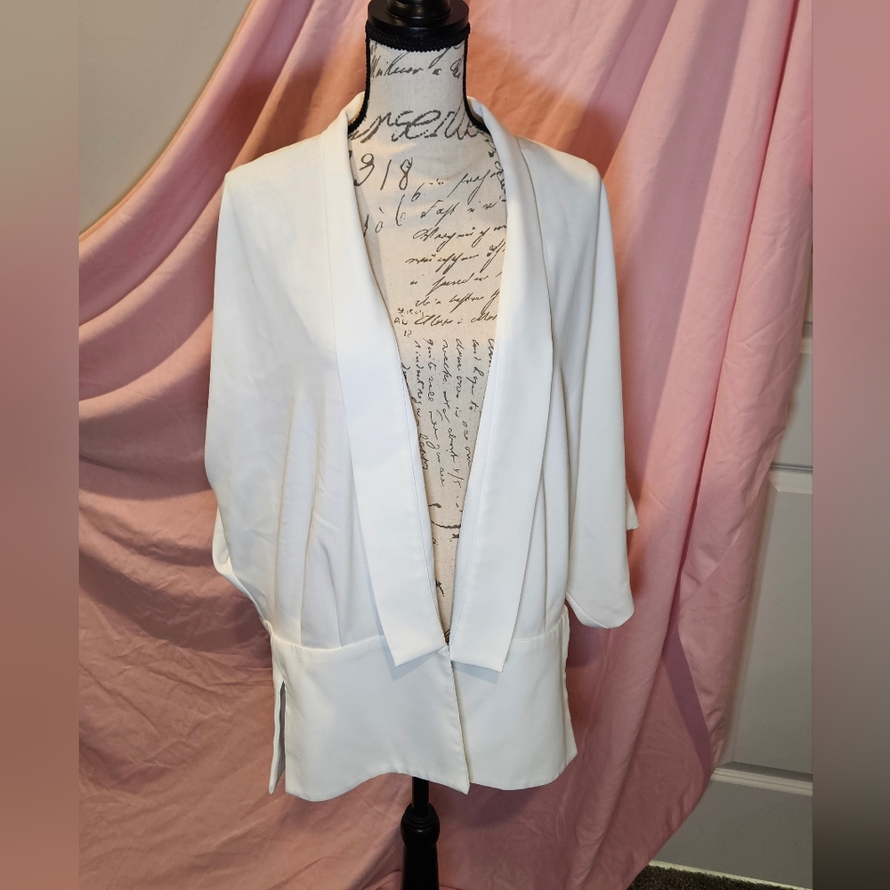 Trina Turk White Blazer with 3/4 Sleeves